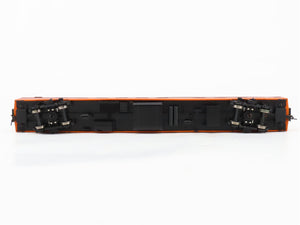 HO Scale Walthers 932-9203 MILW Milwaukee Road Hiawatha 48-Seat Diner Passenger