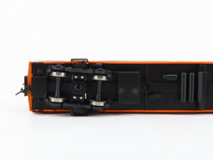 HO Scale Walthers 932-9201 MILW Milwaukee Road Hiawatha RPO Passenger Car