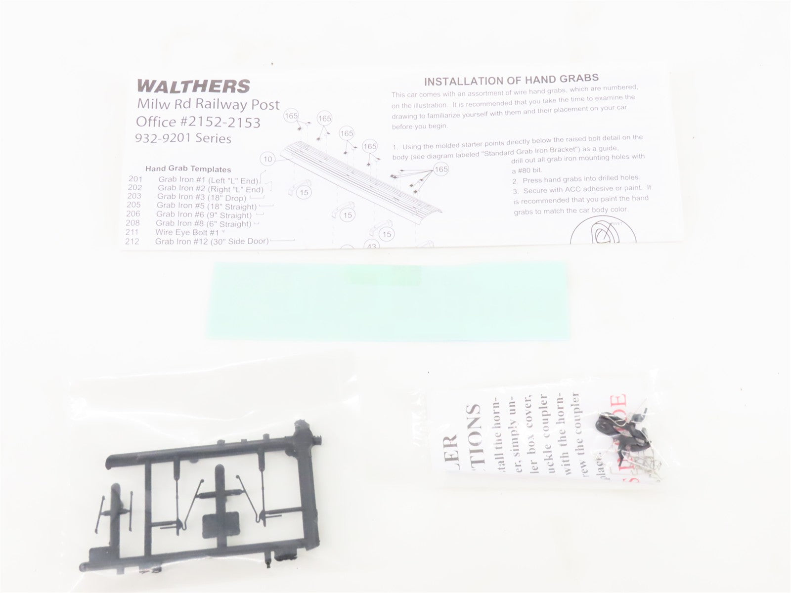 HO Scale Walthers 932-9201 MILW Milwaukee Road Hiawatha RPO Passenger Car