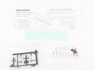 HO Scale Walthers 932-9201 MILW Milwaukee Road Hiawatha RPO Passenger Car