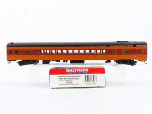 HO Scale Walthers 932-9200 MILW Milwaukee Road Hiawatha 52-Seat Coach Passenger