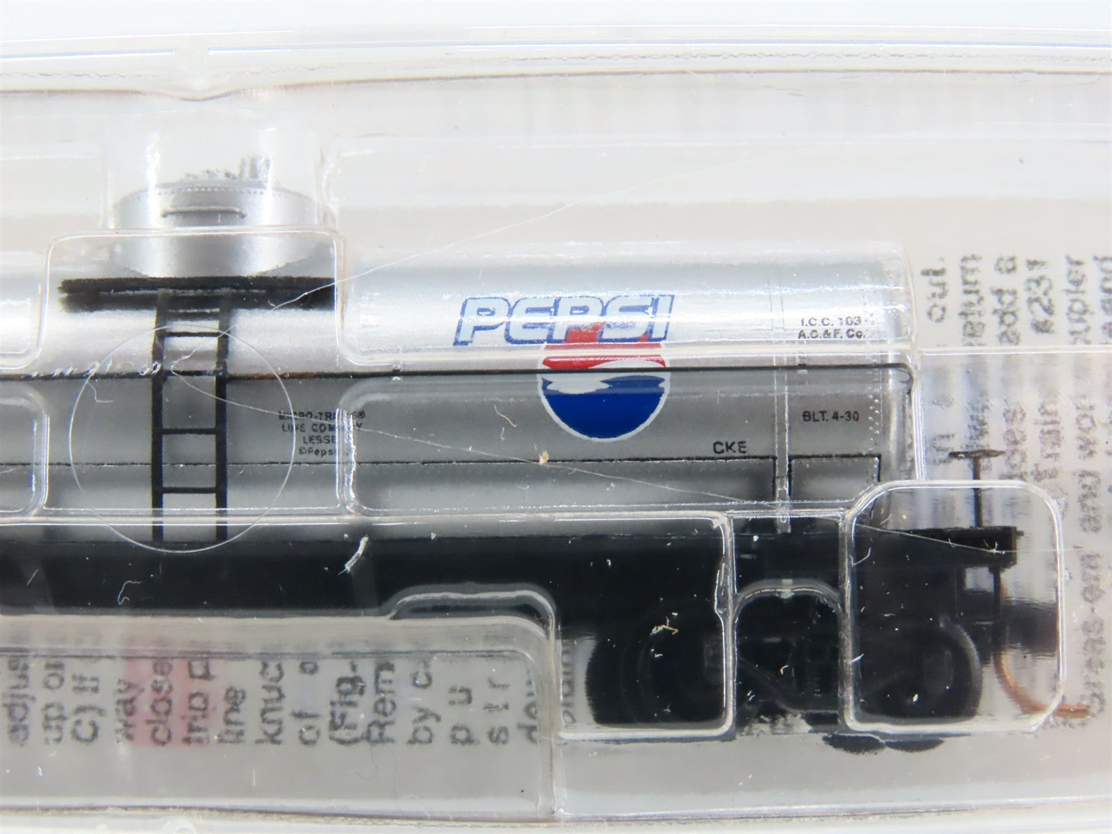 N Scale Micro-Trains MTL 65450 PC Pepsi-Cola 39' Single Dome Tank Car #6508 RTR
