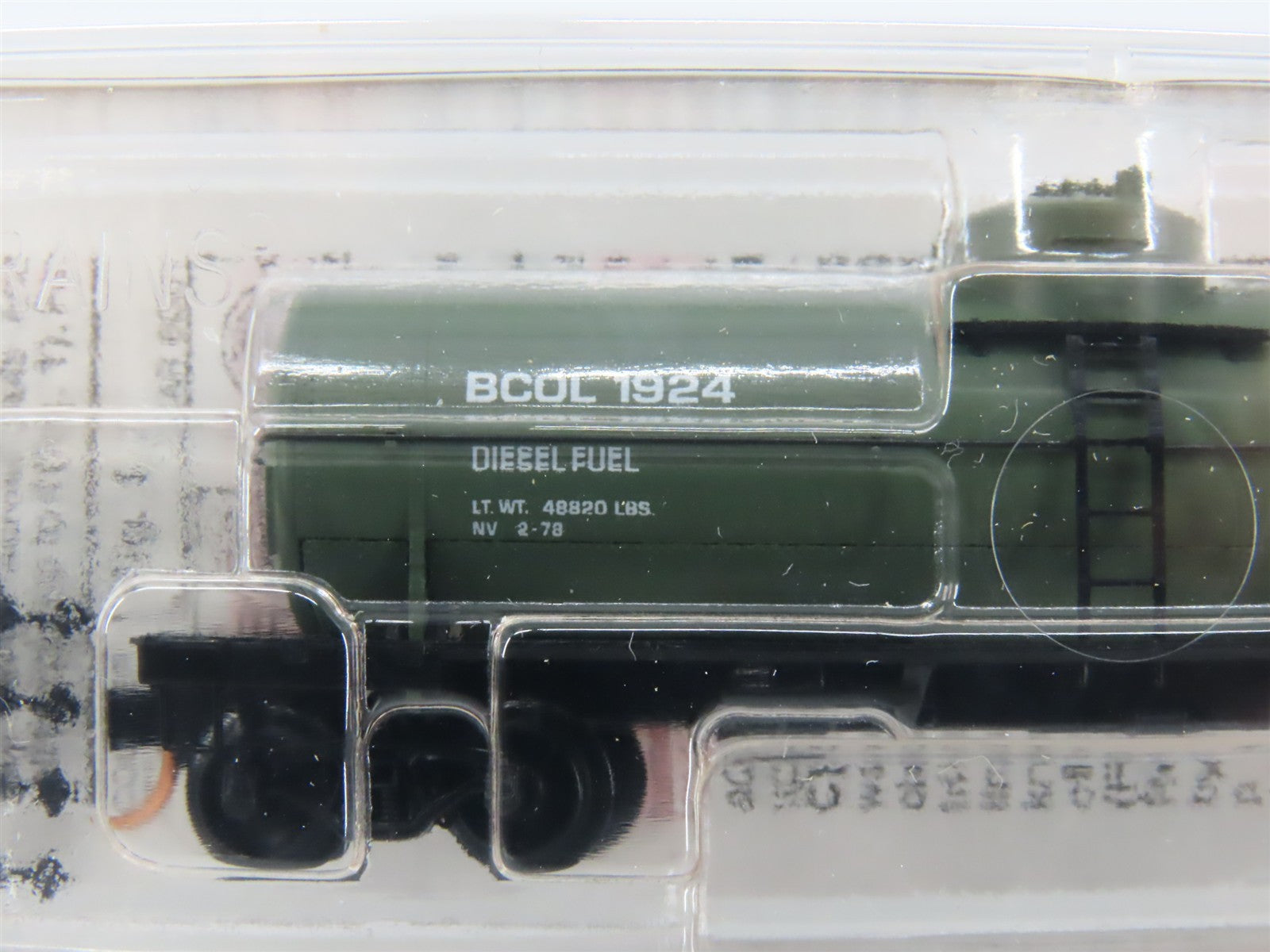 N Micro-Trains MTL 65530 BCOL British Columbia 39' Single Dome Tank Car 1924 RTR