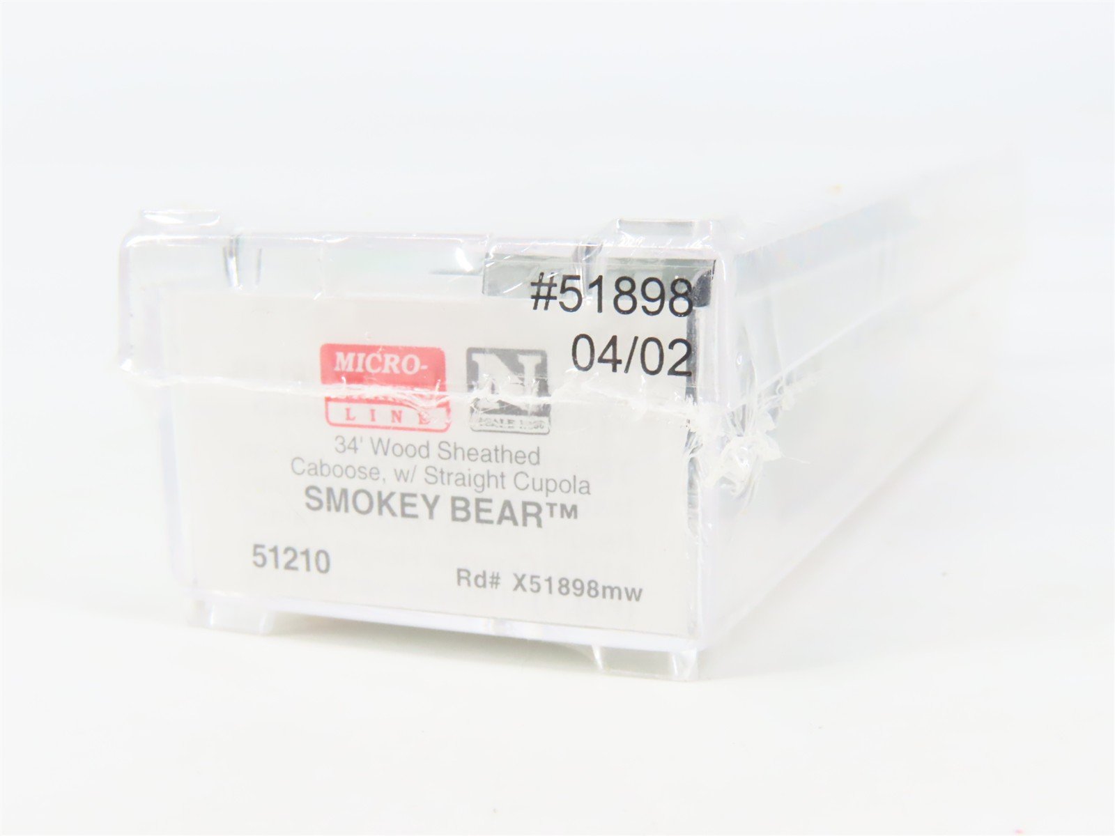 N Scale Micro-Trains 51210 USFS Smokey Bear 34' Wood Sheathed Caboose X51898 RTR