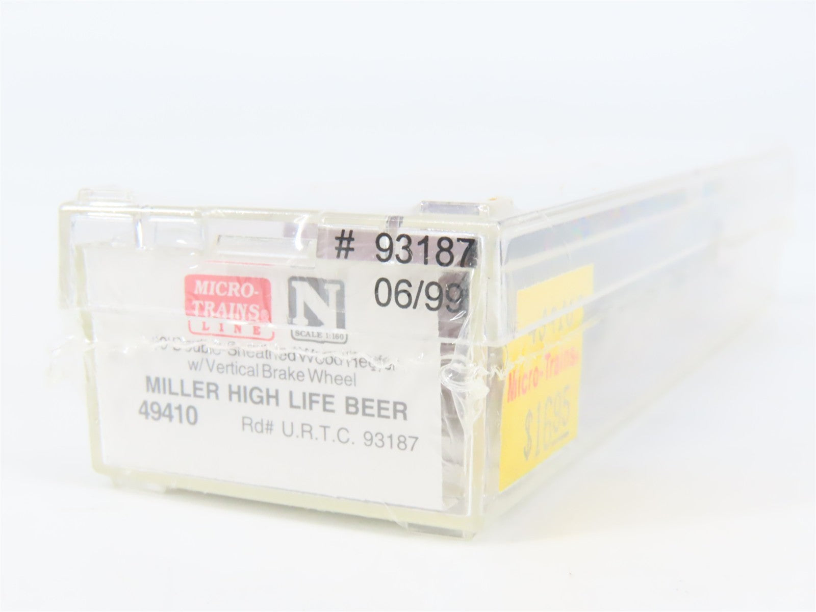 N Scale Micro-Trains MTL 49410 URTC Miller High Life 40' Reefer 93187 RTR