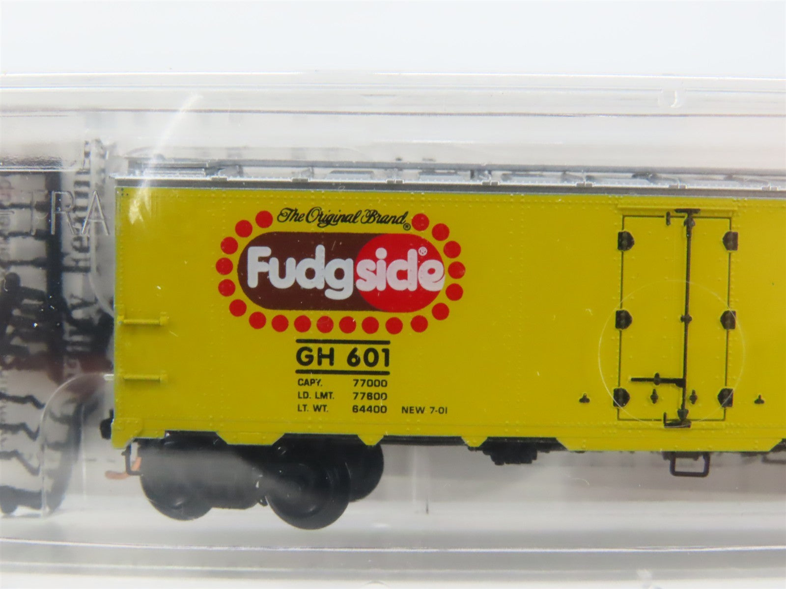 N Scale Micro-Trains 59060 GH Fudgsicle 40' Steel Ice Reefer 601 RTR