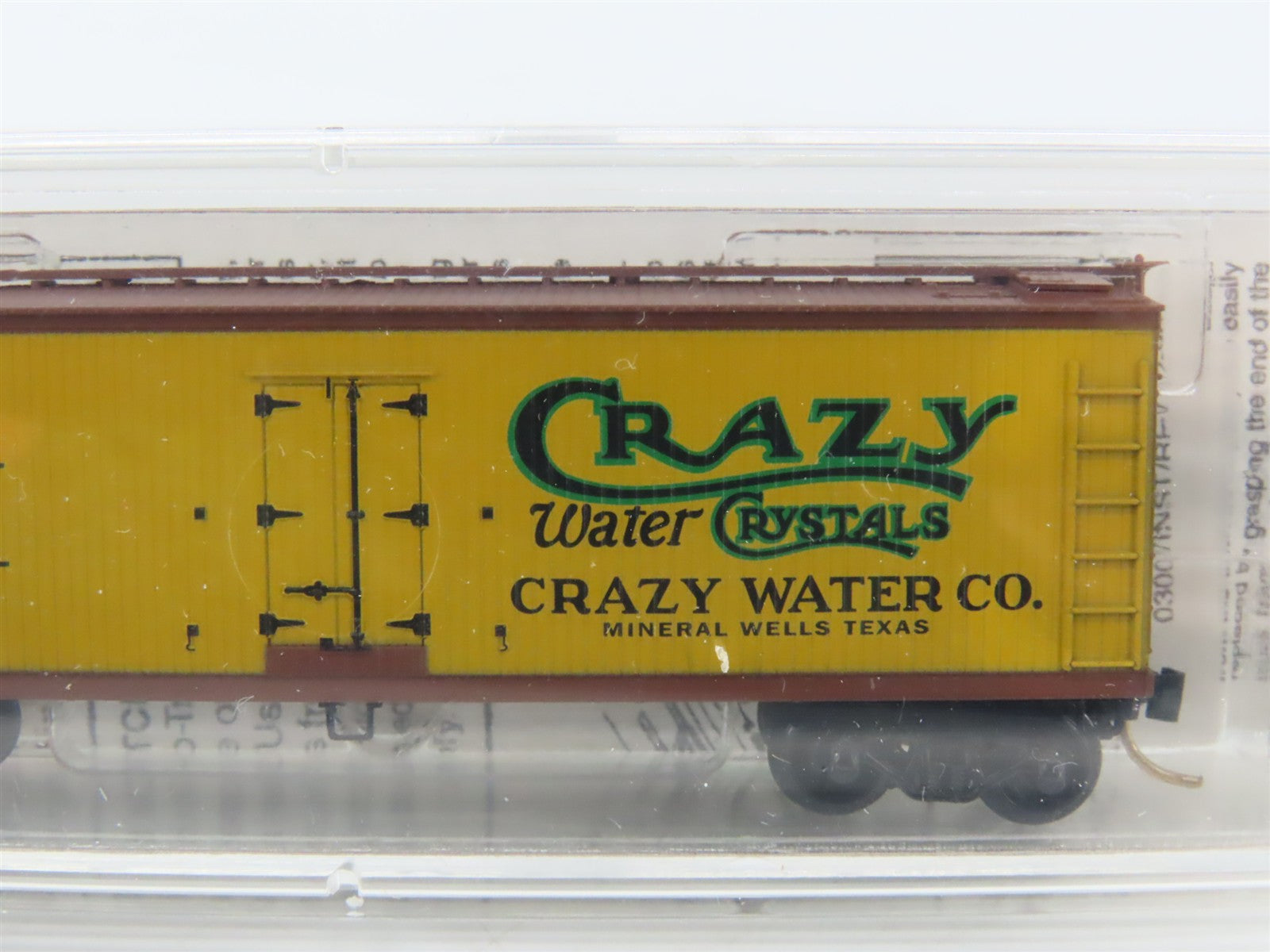 N Scale Micro-Trains 49230 ART American Refrigerator Transit 40' Reefer 417 RTR