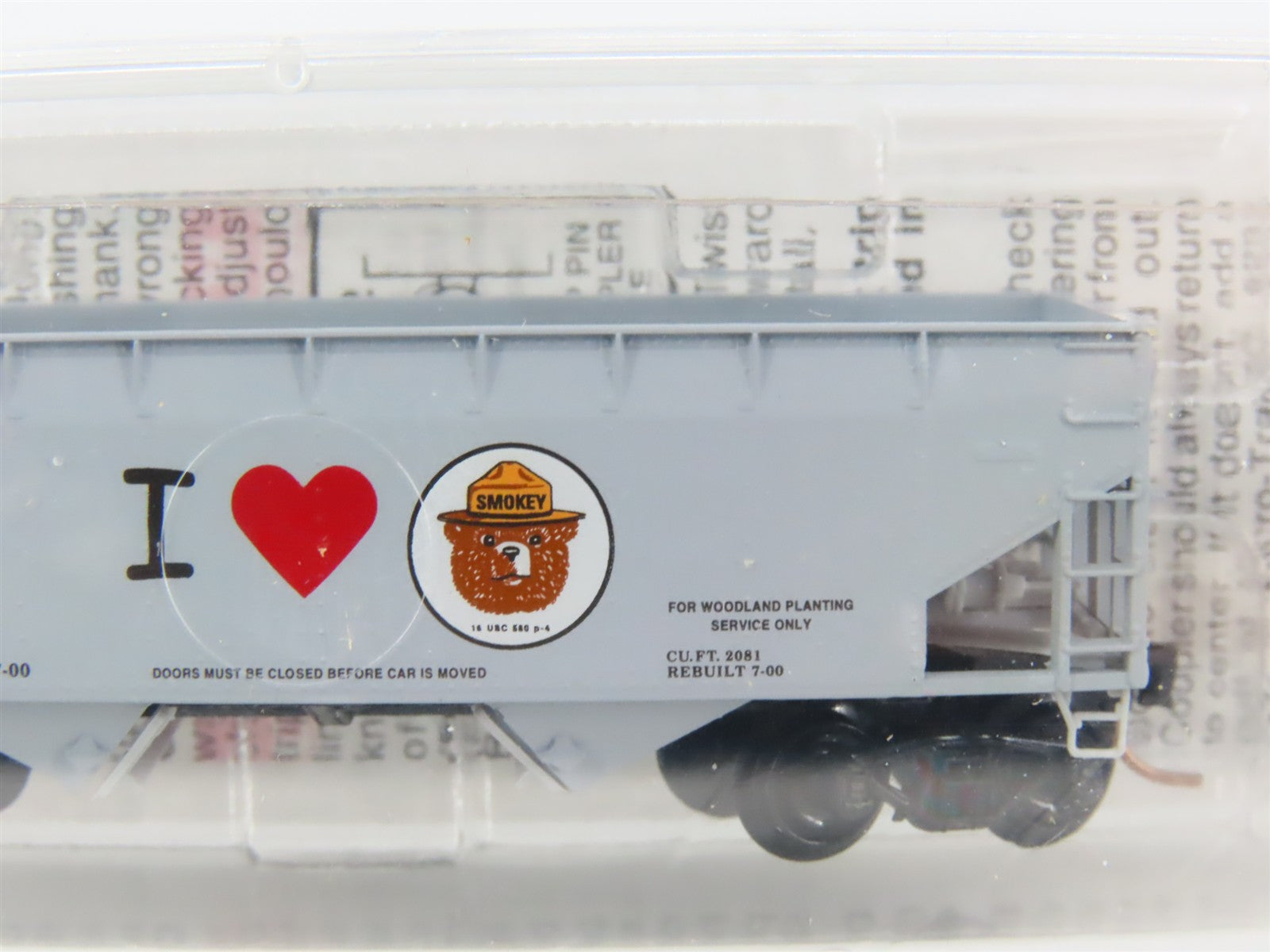 N Scale Micro-Trains 55450 SBX Smokey Bear 33' 2-Bay Hopper 72000 RTR