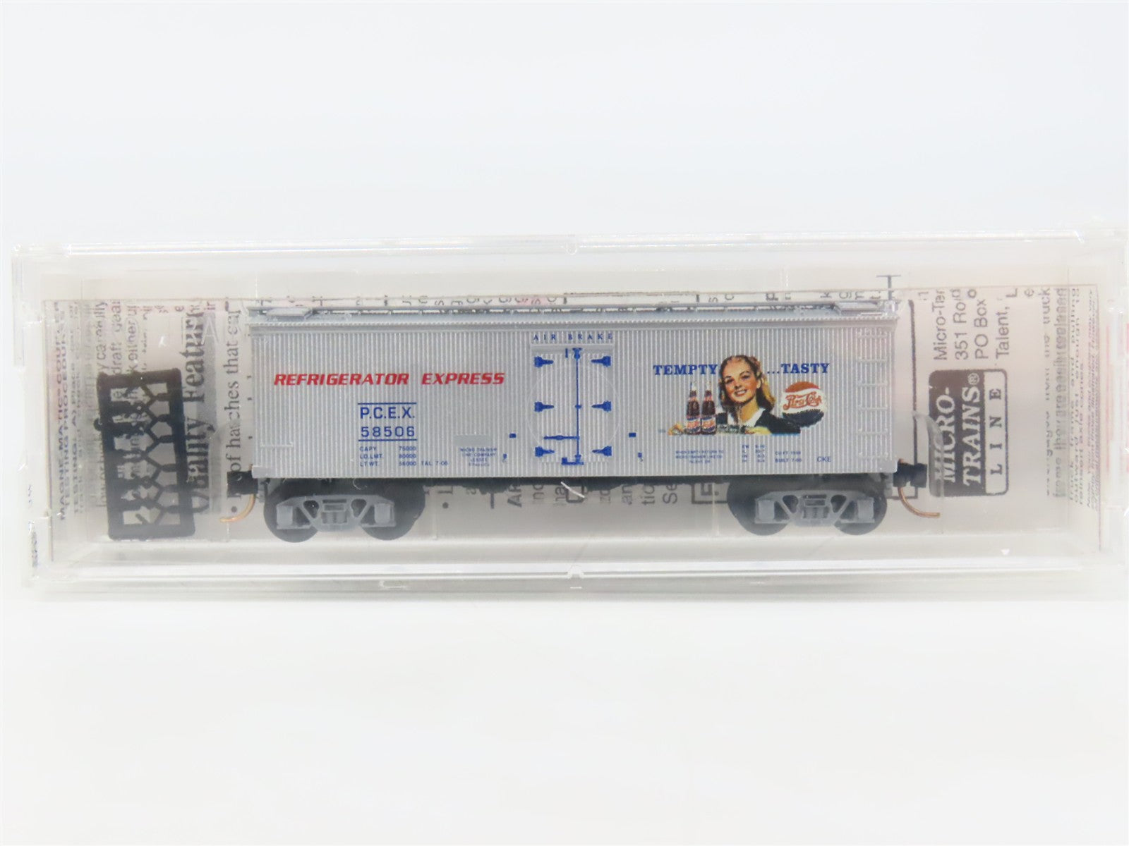 N Scale Micro-Trains 58560 PCEX Pepsi Cola 38' Wood Sheathed Ice Reefer RTR