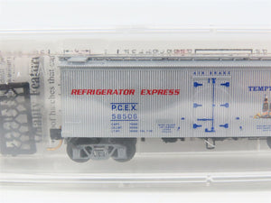N Scale Micro-Trains 58560 PCEX Pepsi Cola 38' Wood Sheathed Ice Reefer RTR