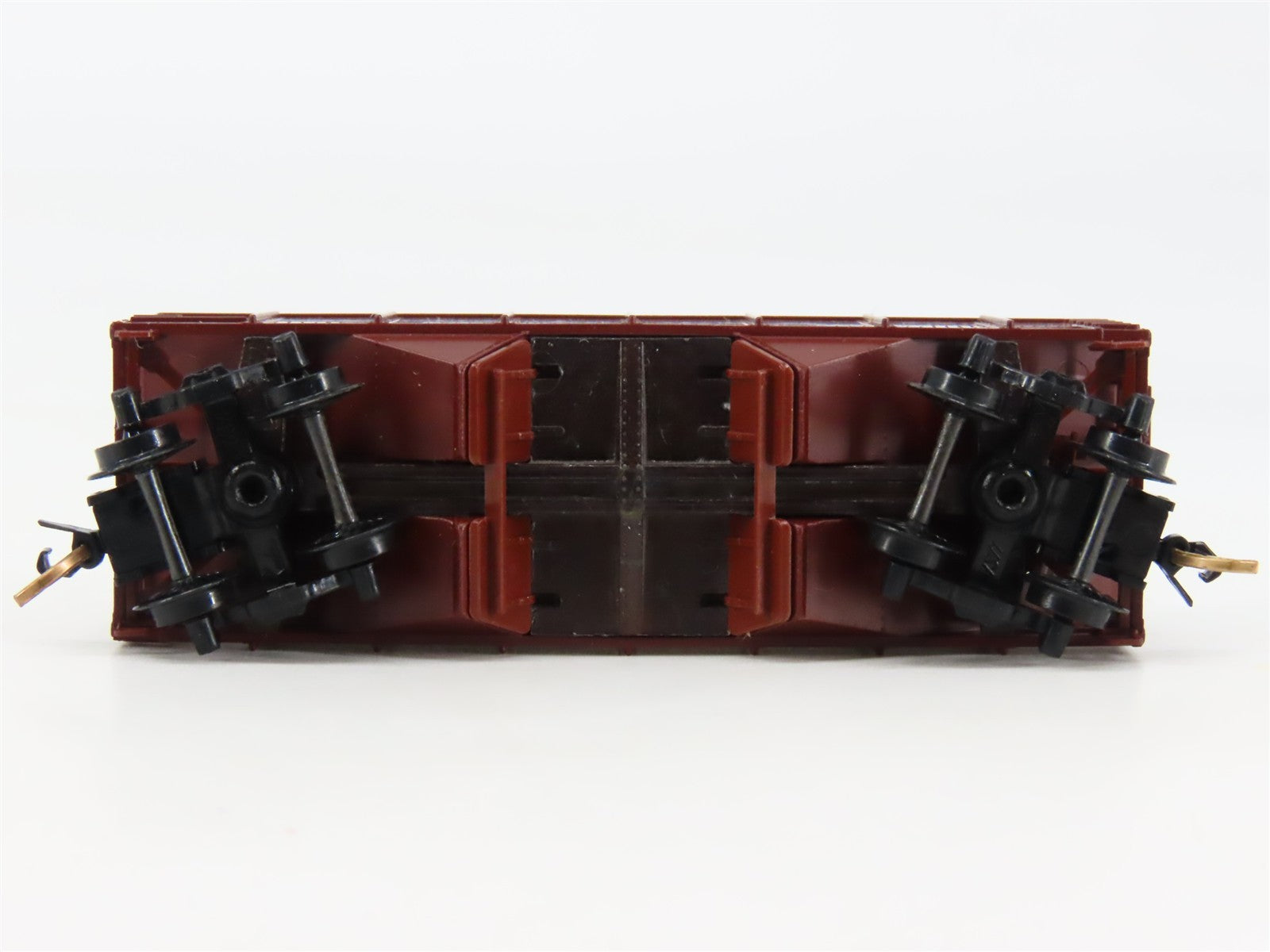 N Scale Kadee Micro-Trains MTL 56130 Westmoreland Coal Co. 2-Bay Hopper 926 RTR