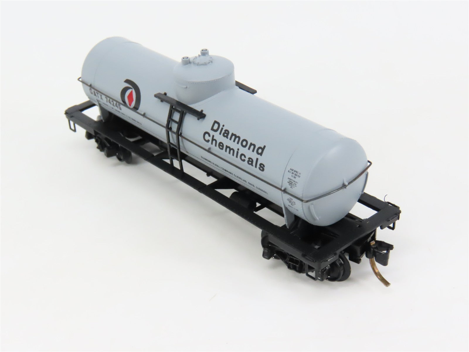 N Kadee Micro-Trains MTL 65190 GATX Diamond Chemical Single Dome Tank Car 74245