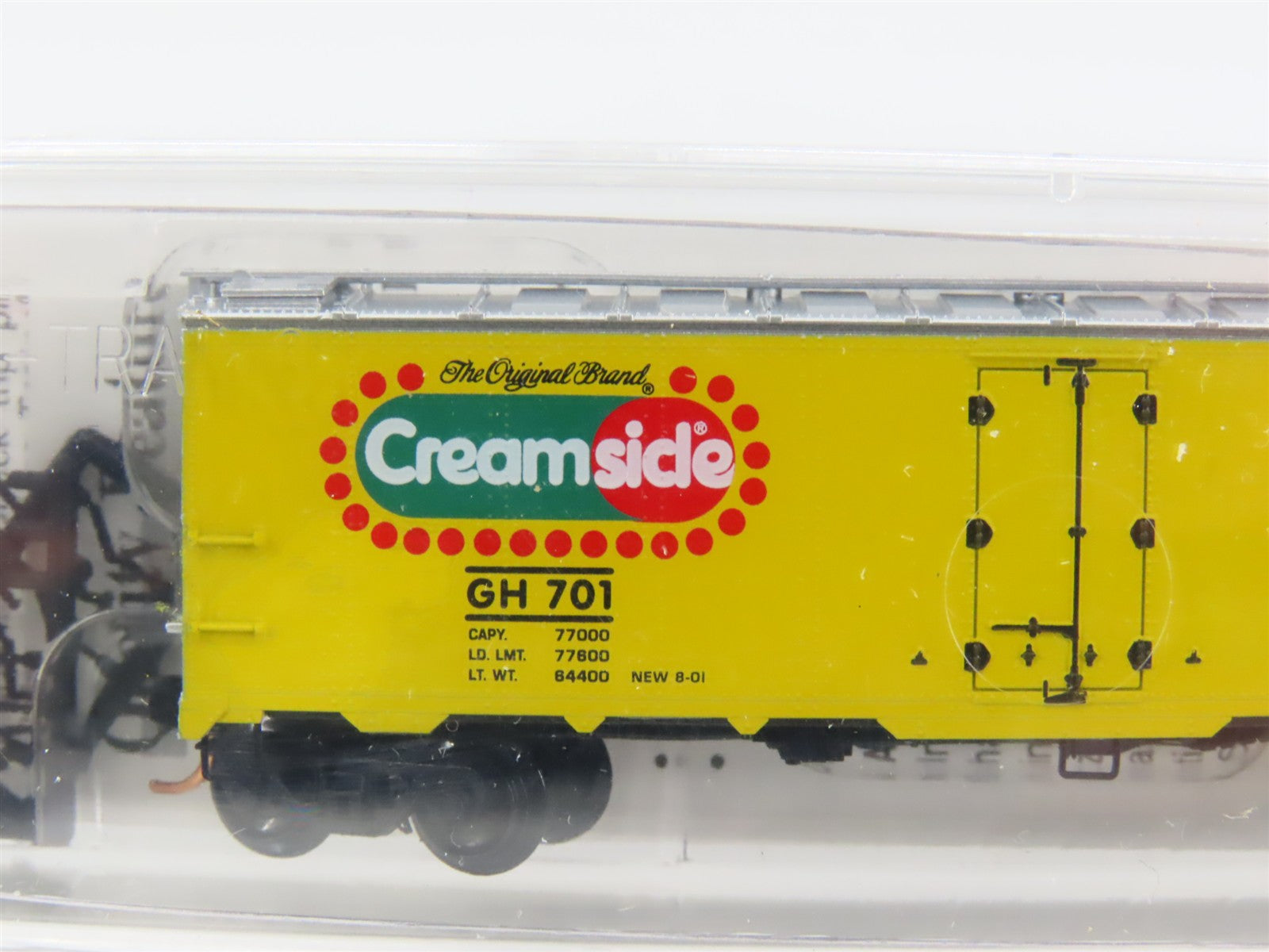 N Scale Micro-Trains 59070 GH Good Humor 40' Reefer 701 RTR
