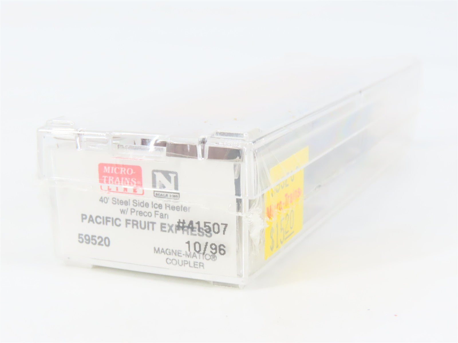 N Scale Micro-Trains 59520 Pacific Fruit Express 40' Steel Side Ice Reefer RTR
