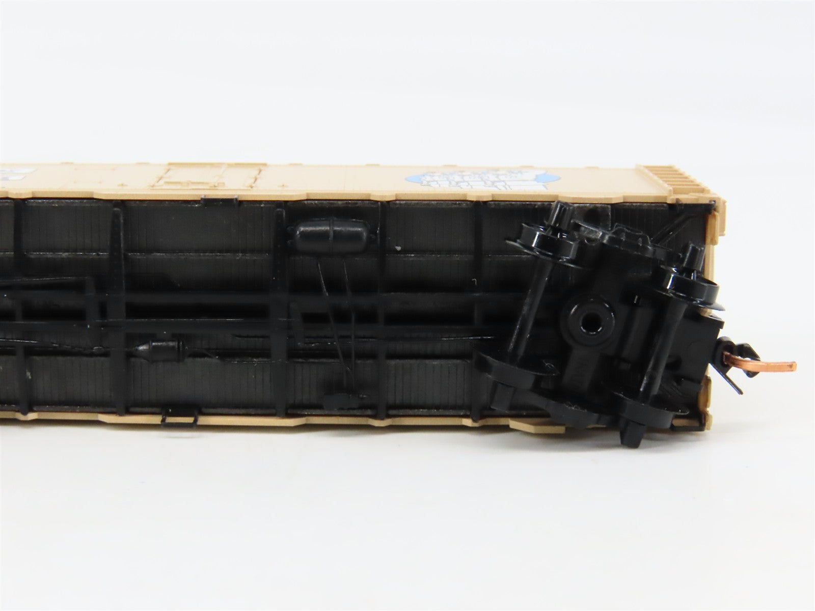 N Scale Micro-Trains 59570 GH Good Humor 40' 40' Steel Ice Reefer 6002 RTR