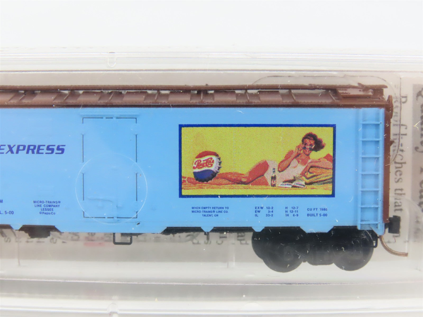 N Scale Micro-Trains 59550 PCEX Pepsi-Cola 40' Reefer 59505 RTR