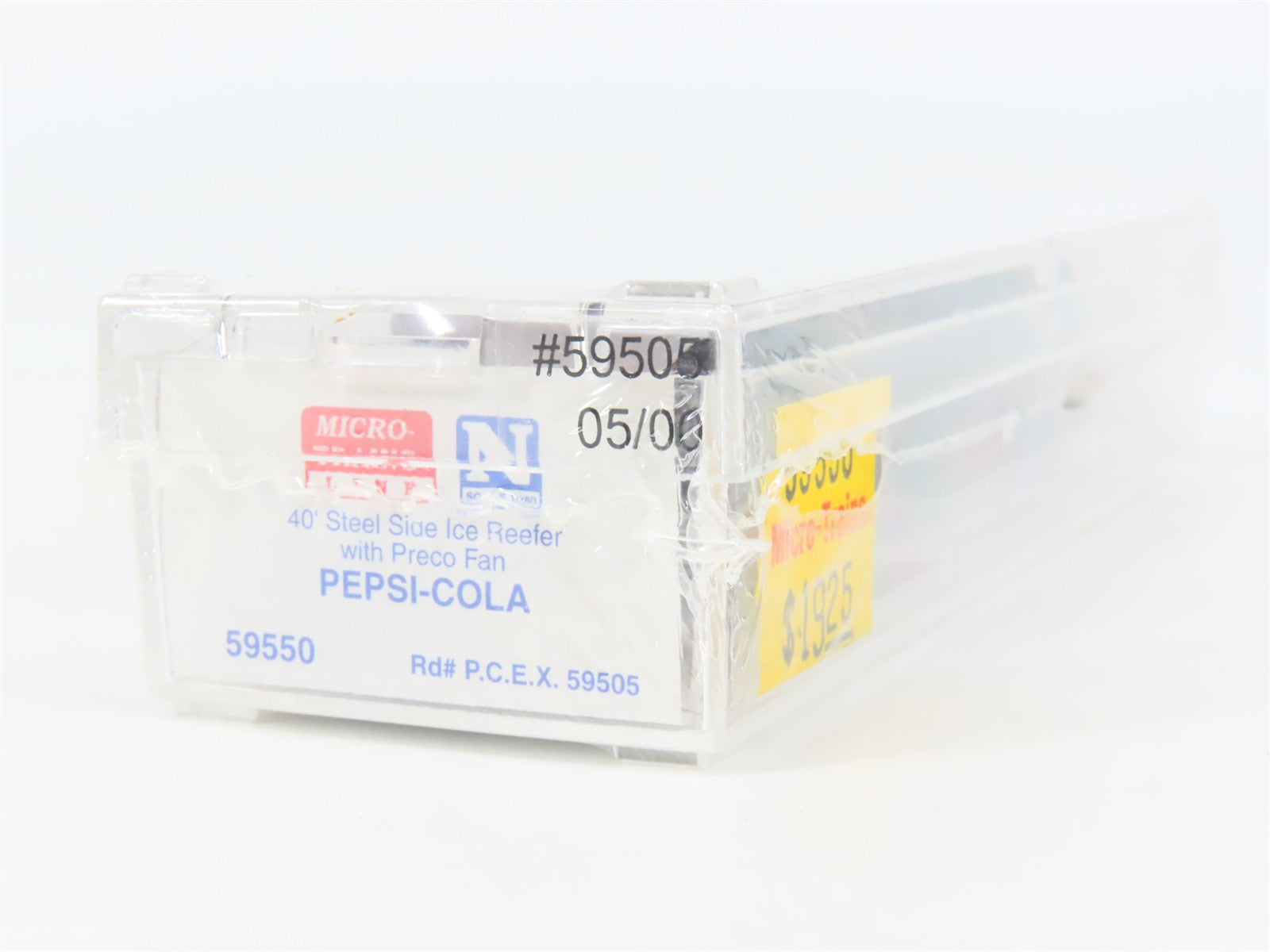 N Scale Micro-Trains 59550 PCEX Pepsi-Cola 40' Reefer 59505 RTR