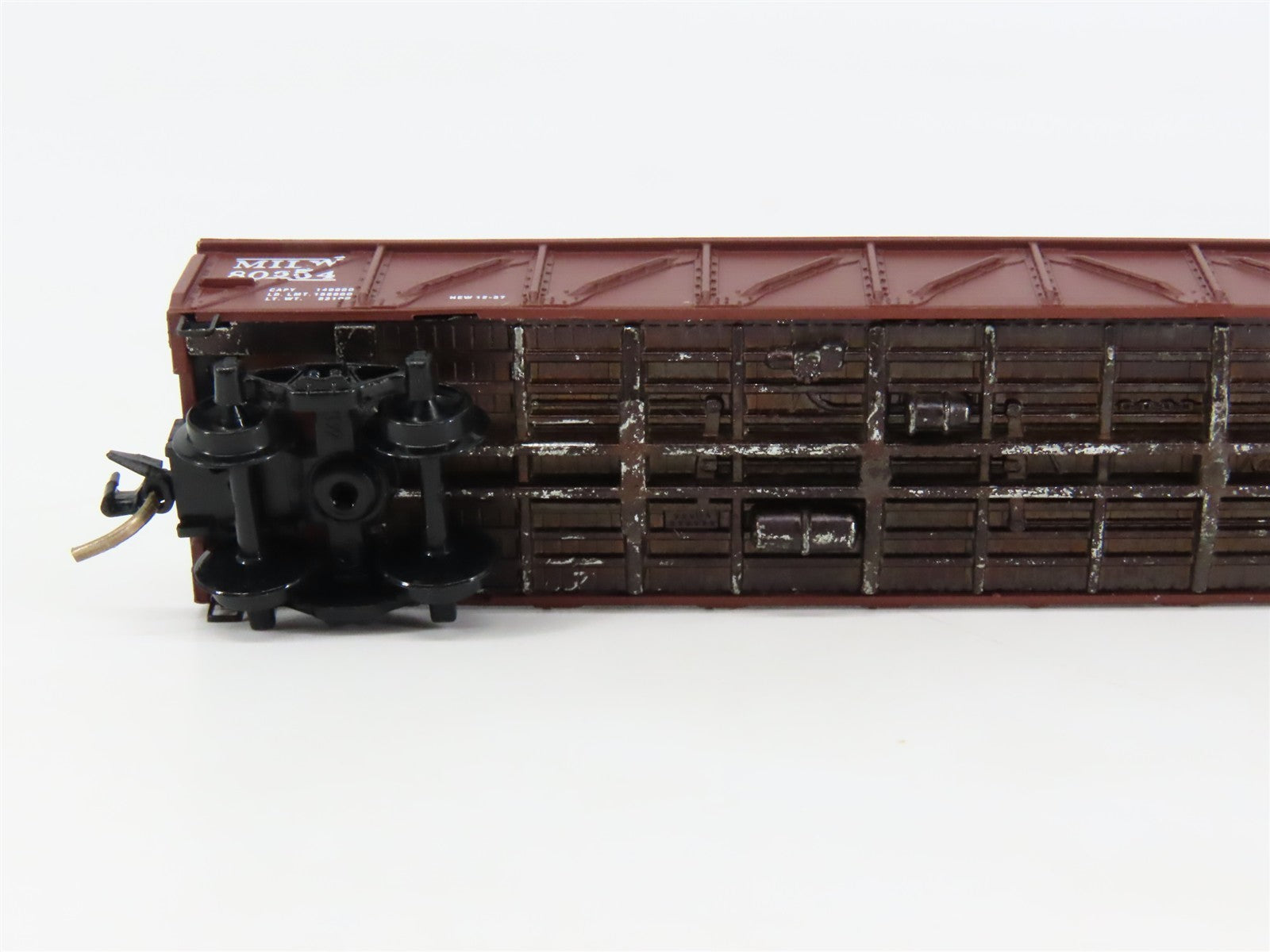 N Scale Micro-Trains 60010 MILW Milwaukee Road 50' Gondola 80354 RTR