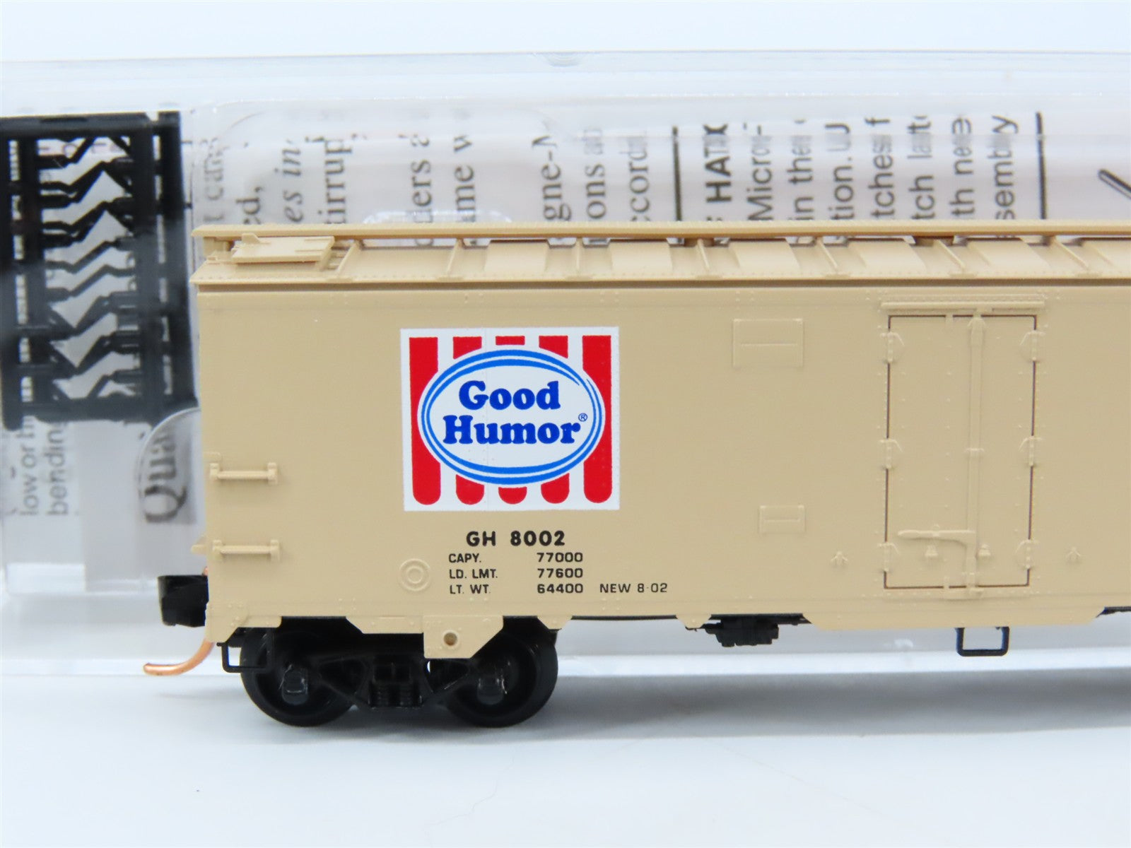 N Scale Micro-Trains 59580 GH Good Humor 40' Steel Ice Reefer 8002 RTR