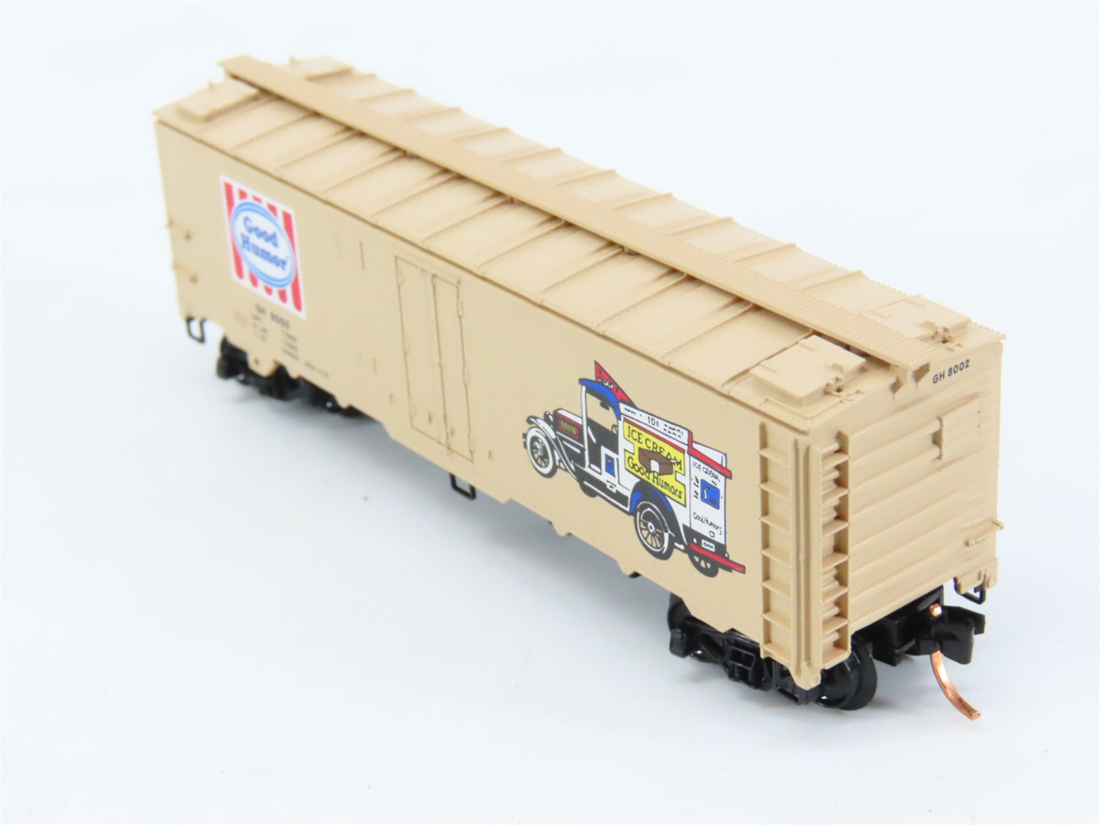 N Scale Micro-Trains 59580 GH Good Humor 40' Steel Ice Reefer 8002 RTR