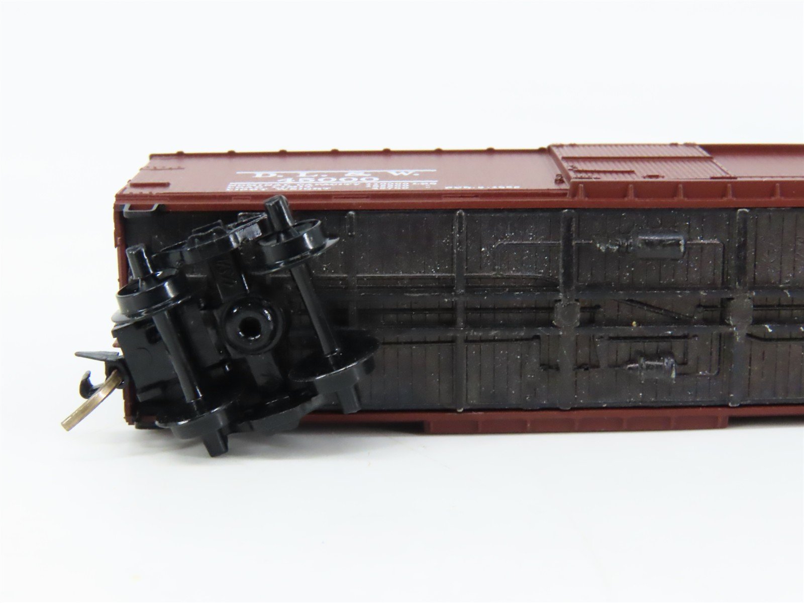 N Scale Micro-Trains 39070 Delaware, Lackawanna & Western 40' Box Car RTR