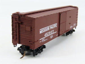 N Scale Micro-Trains 39090 MP Missouri Pacific 40' Box Car 45231 RTR