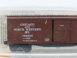 N Scale Micro-Trains 39160 CNW Chicago & North Western 40' Box Car 142200 RTR