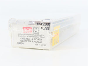 N Scale Micro-Trains 39160 CNW Chicago & North Western 40' Box Car 142200 RTR