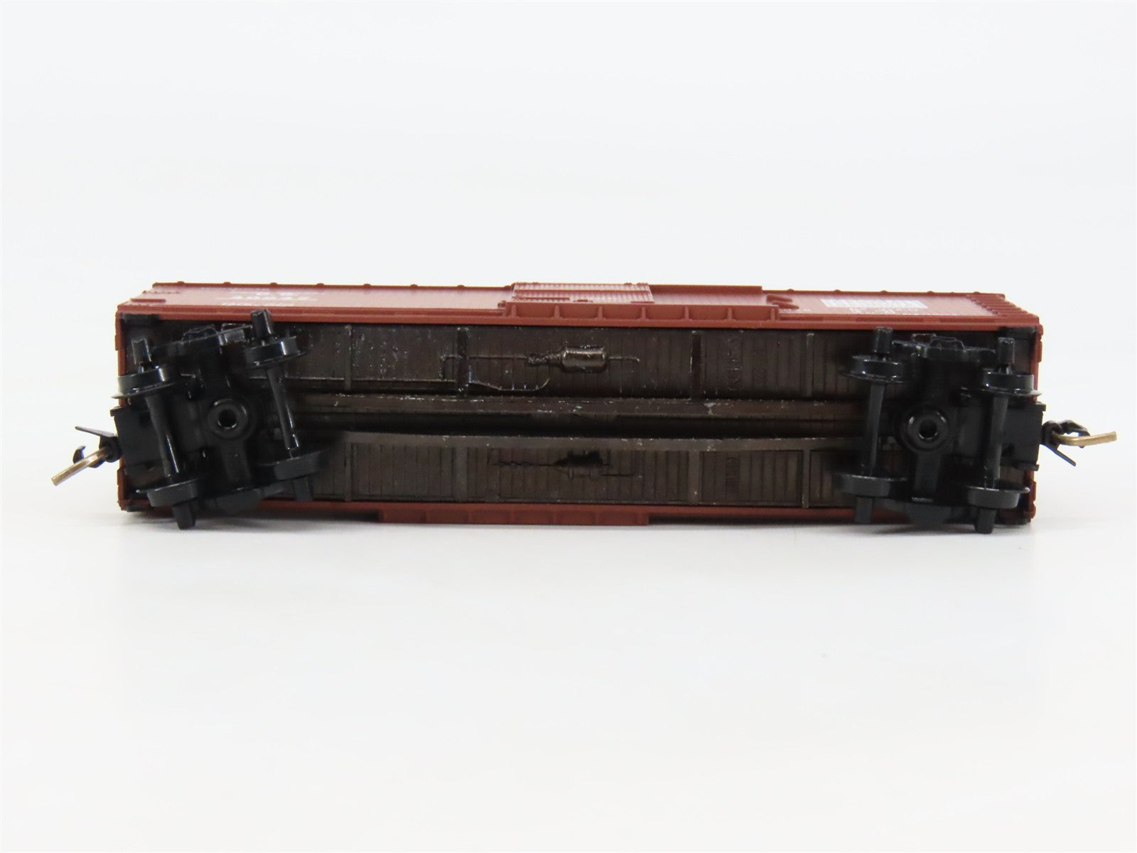 N Scale Micro-Trains 39150 CG Central of Georgia 40' Box Car 40247 RTR