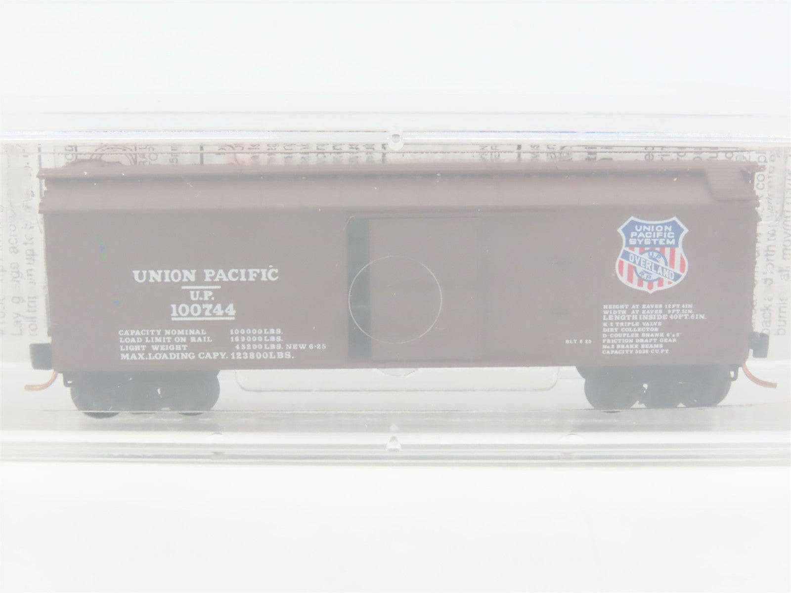 N Scale Micro-Trains 39210 UP Union Pacific 40' Double-Sheathed Wood Box Car RTR