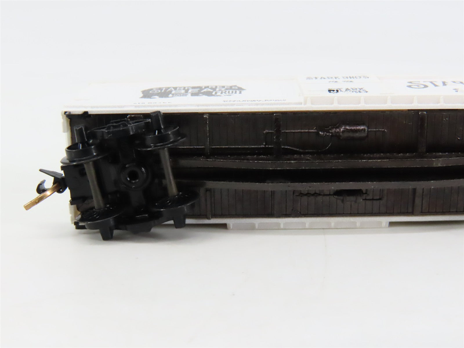 N Scale Micro-Trains 42010 Stark Bros. 40' Double Wood-Sheathed Box Car 23 RTR