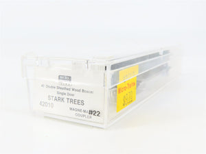 N Scale Micro-Trains 42010 Stark Trees 40' Box Car 22 RTR