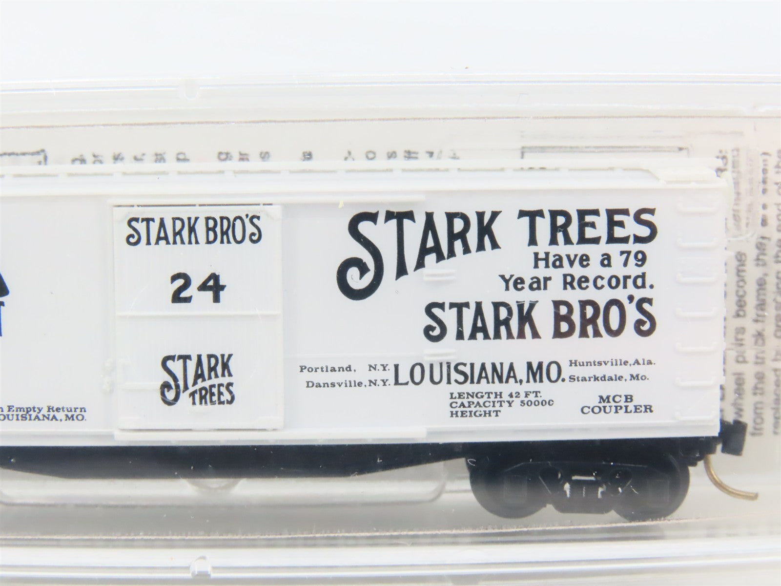 N Scale Micro-Trains 42010 Stark Bro's 40' Double-Sheathed Wood Box Car 24 RTR