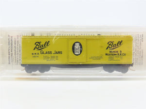 N Scale Micro-Trains 42030 MWR Ball Glass Jars 40' Single Door Box Car #1024 RTR