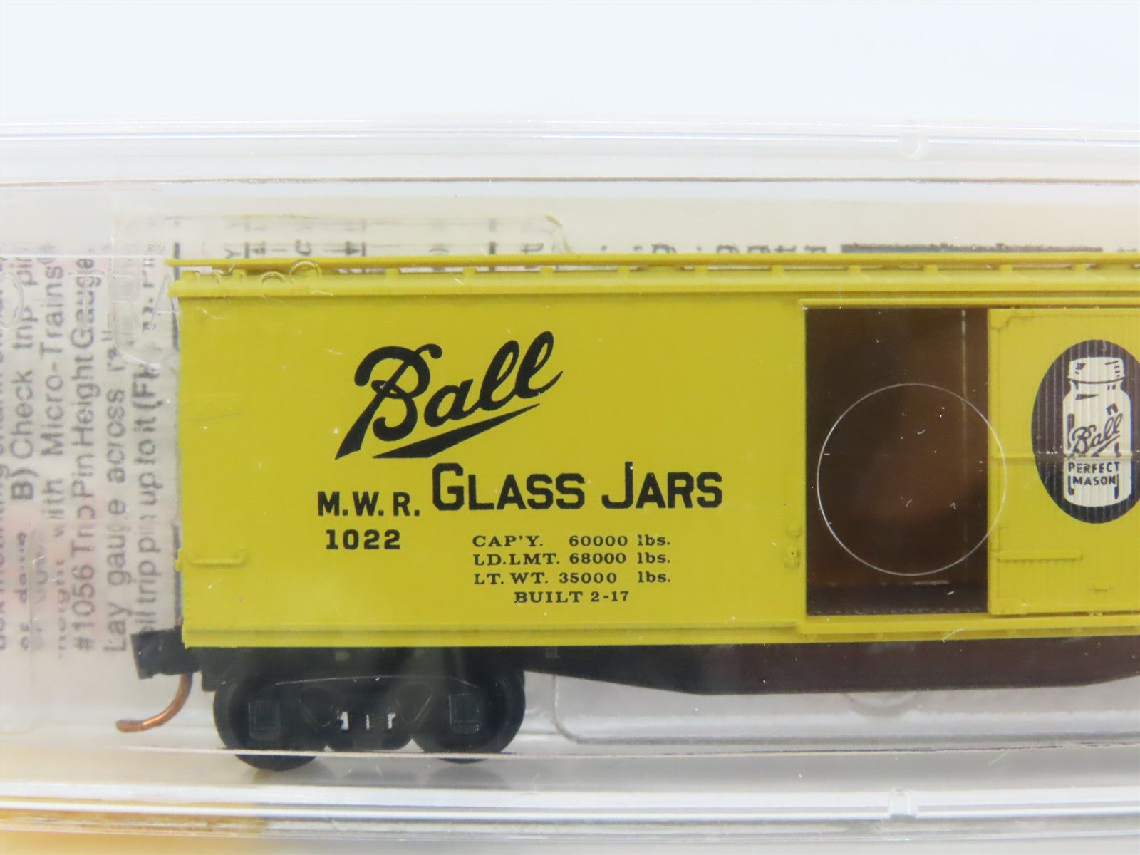 N Scale Micro-Trains 42030 MWR Ball Glass Jars 40' Single Door Box Car #1022 RTR