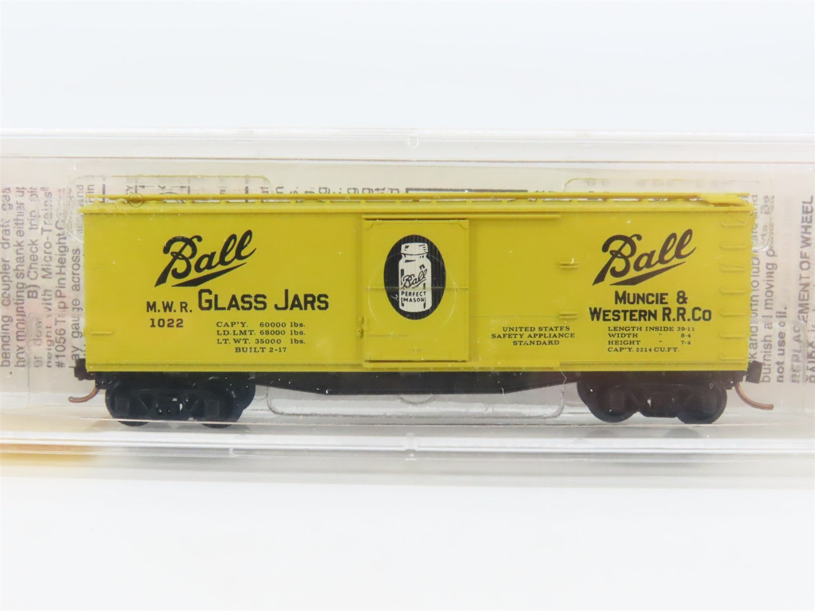 N Scale Micro-Trains 42030 MWR Ball Glass Jars 40' Single Door Box Car 1022 RTR