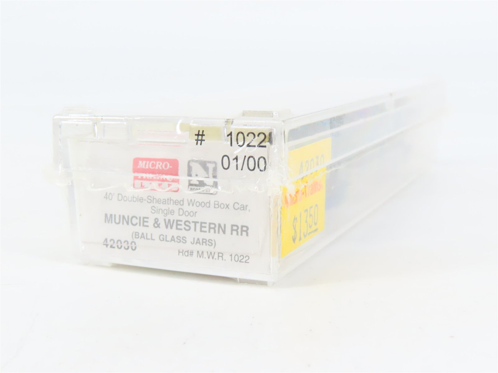 N Scale Micro-Trains 42030 MWR Ball Glass Jars 40' Single Door Box Car #1022 RTR