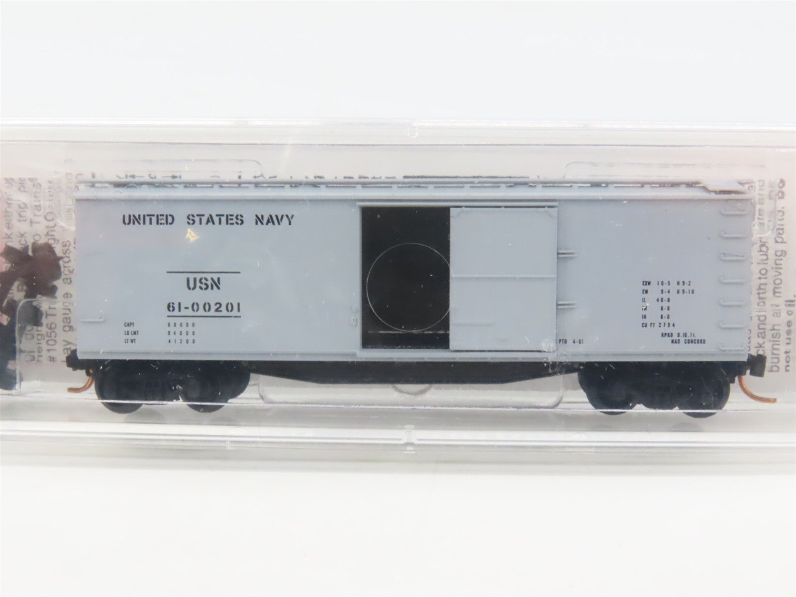 N Scale Micro-Trains 04200050 USN United States Navy 40' Box Car 61-00201 RTR