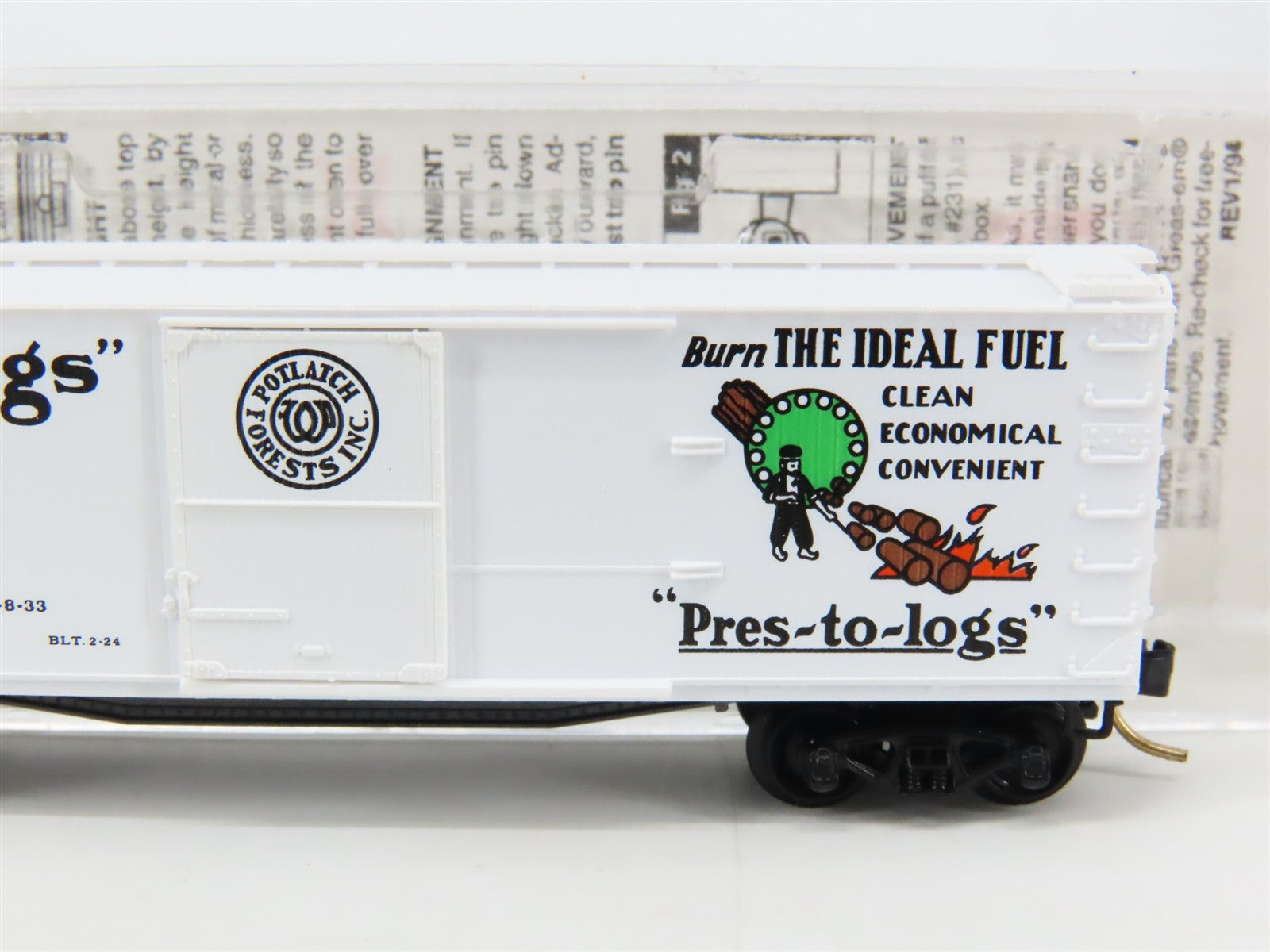 N Scale Micro-Trains 42060 Potlatch Forests Inc. 40' Box Car 424 RTR