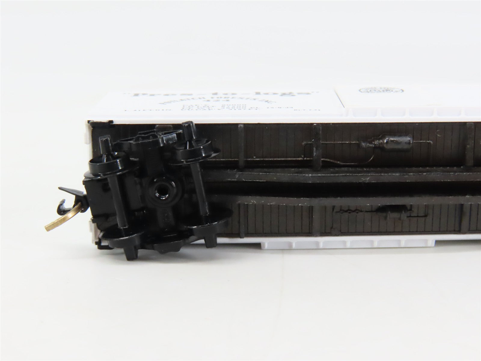 N Scale Micro-Trains 42060 PFI Potlatch Forests Inc. 40' Box Car 424 RTR