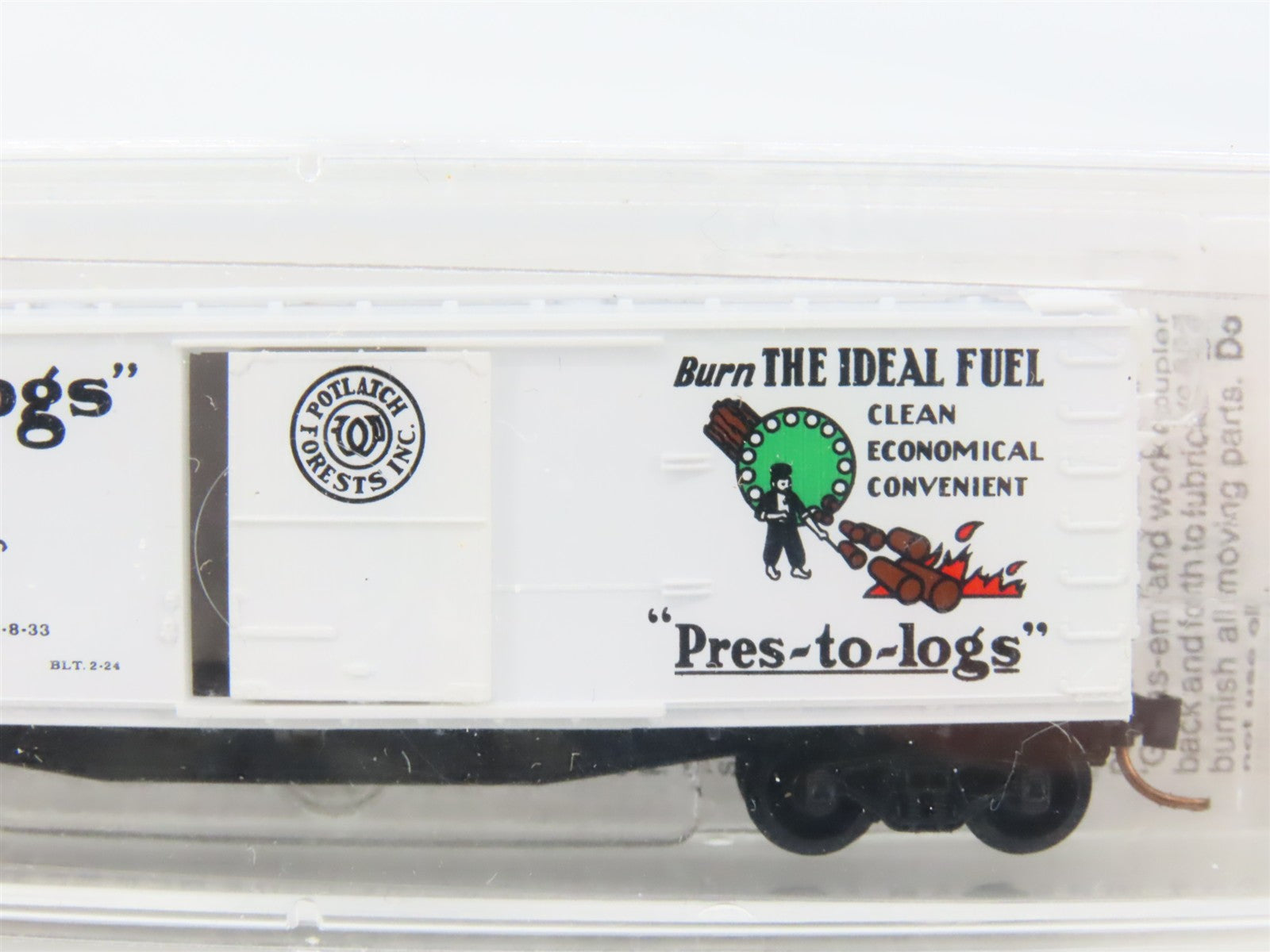 N Scale Micro-Trains 42060 PFI Potlatch Forests, Inc. 40' Box Car 425 RTR