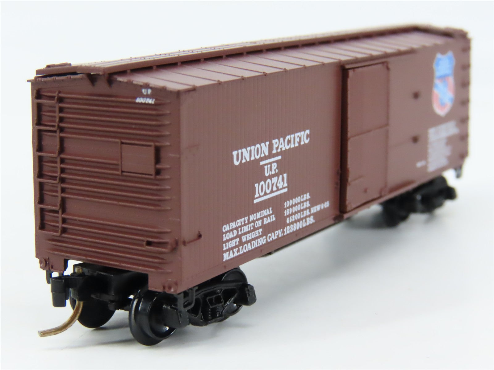 N Kadee / Micro-Trains Line 42070 UP Union Pacific Overland 40' Box Car #100741