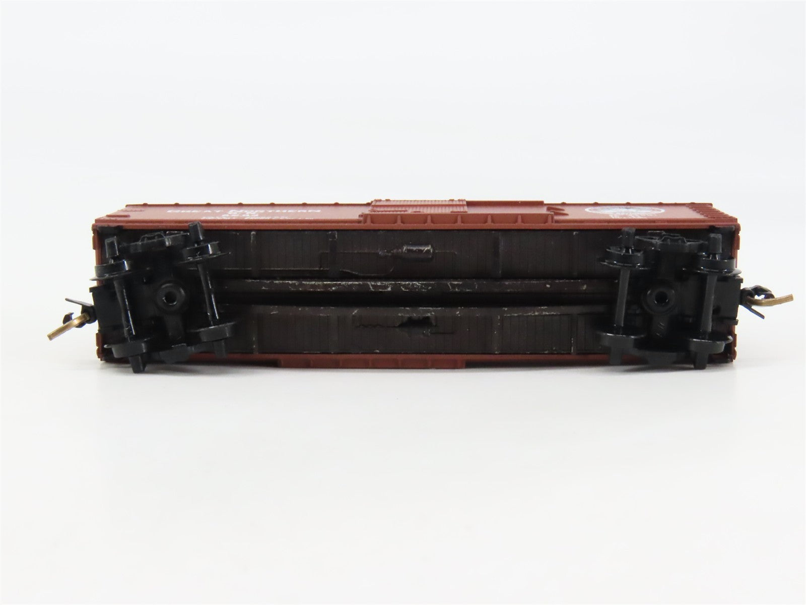 N Scale Micro-Trains 42080 GN Great Northern 40' Box Car 6203 RTR