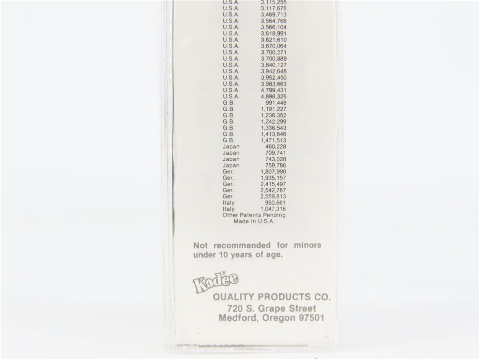 N Scale Micro-Trains 42080 GN Great Northern 40' Box Car 6203 RTR