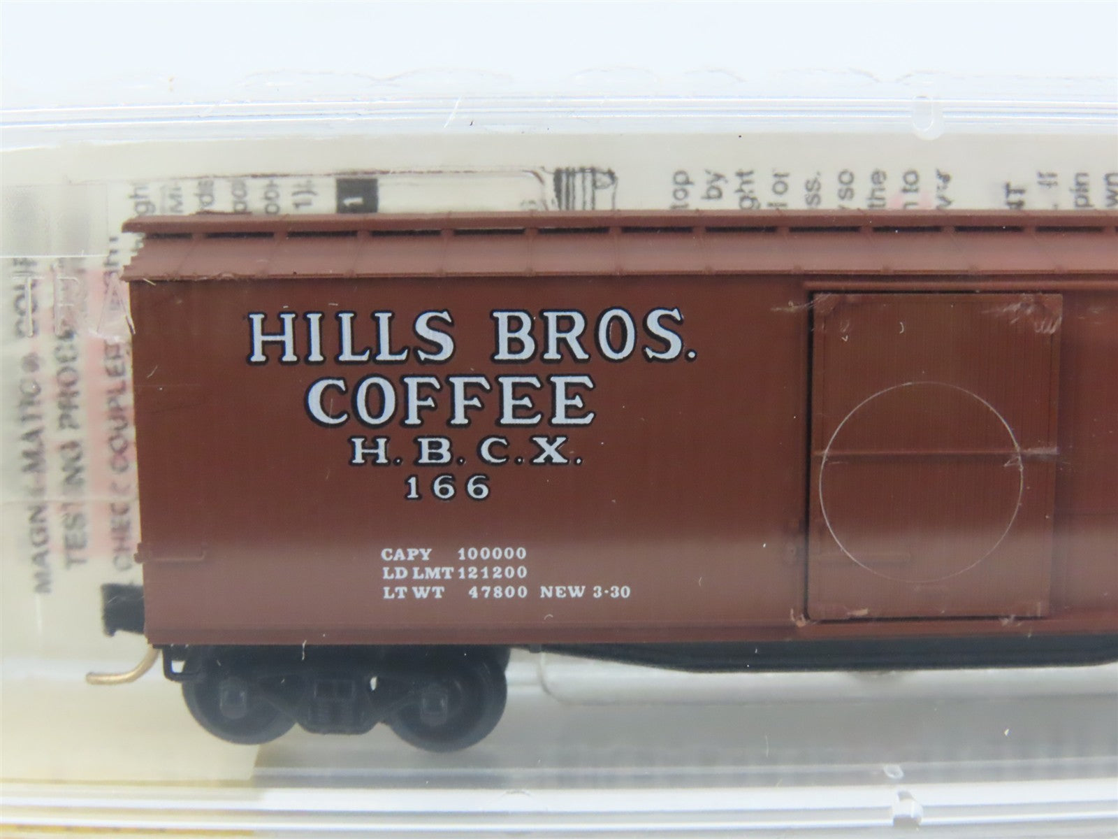 N Scale Micro-Trains 42100 HBCX Hills Bros. Coffee 40' Box Car 166 RTR