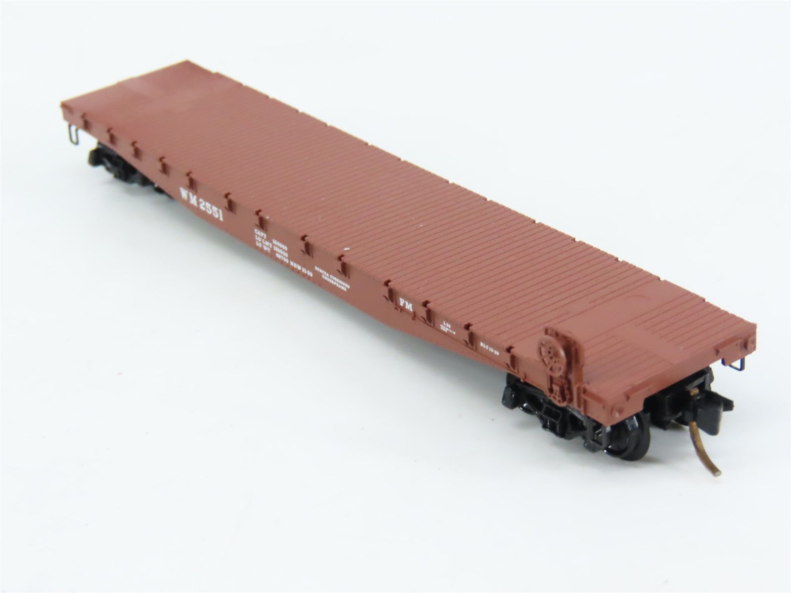 N Scale Micro-Trains 45160 WM Western Maryland 50' Flat Car 2551 RTR