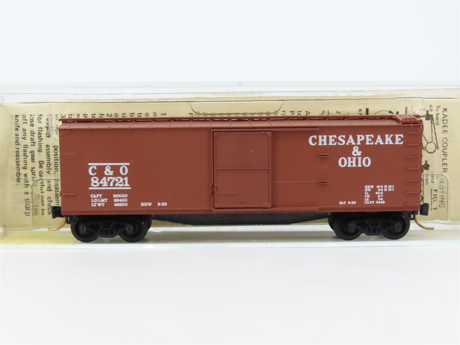 N Scale Micro-Trains 42120 C&O Chesapeake & Ohio 40' Box Car 84721 RTR