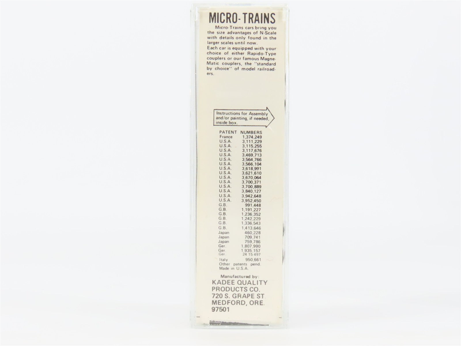 N Scale Micro-Trains 42120 C&O Chesapeake & Ohio 40' Box Car 84721 RTR