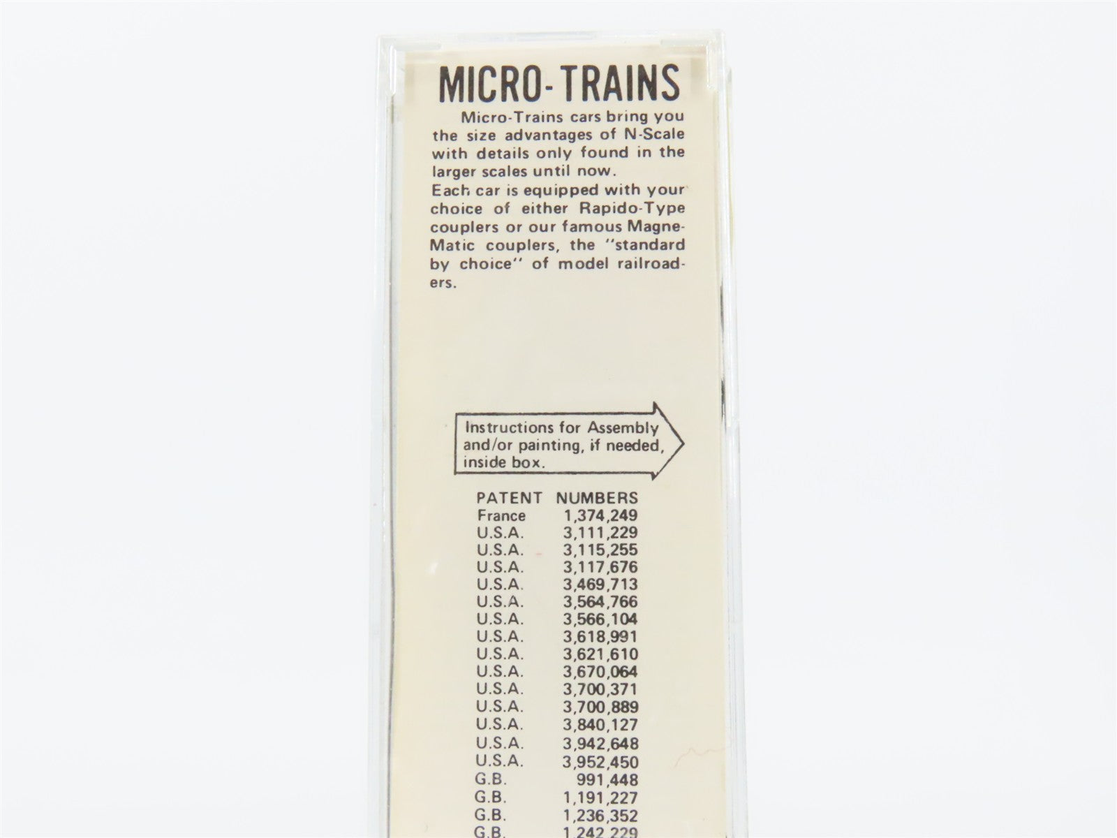 N Scale Micro-Trains 42120 C&O Chesapeake & Ohio 40' Box Car 84721 RTR