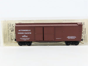 N Scale Kadee Micro-Trains 43030 UP Union Pacific 40' Automobile Boxcar #170741